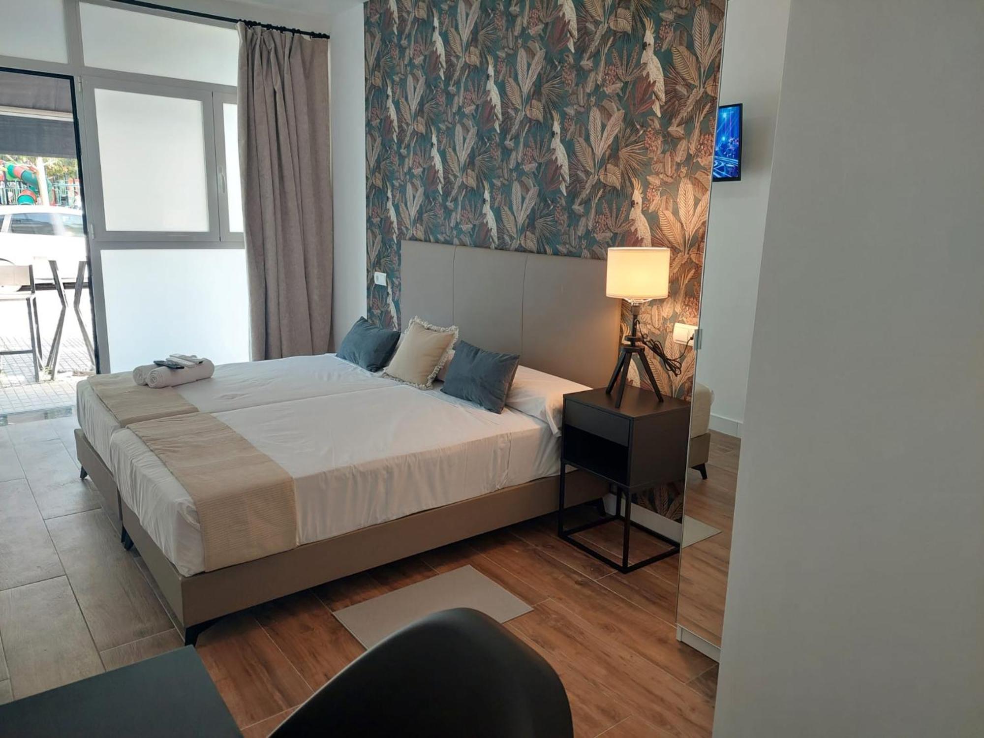 Hostal Garden Rous Paiporta Kültér fotó